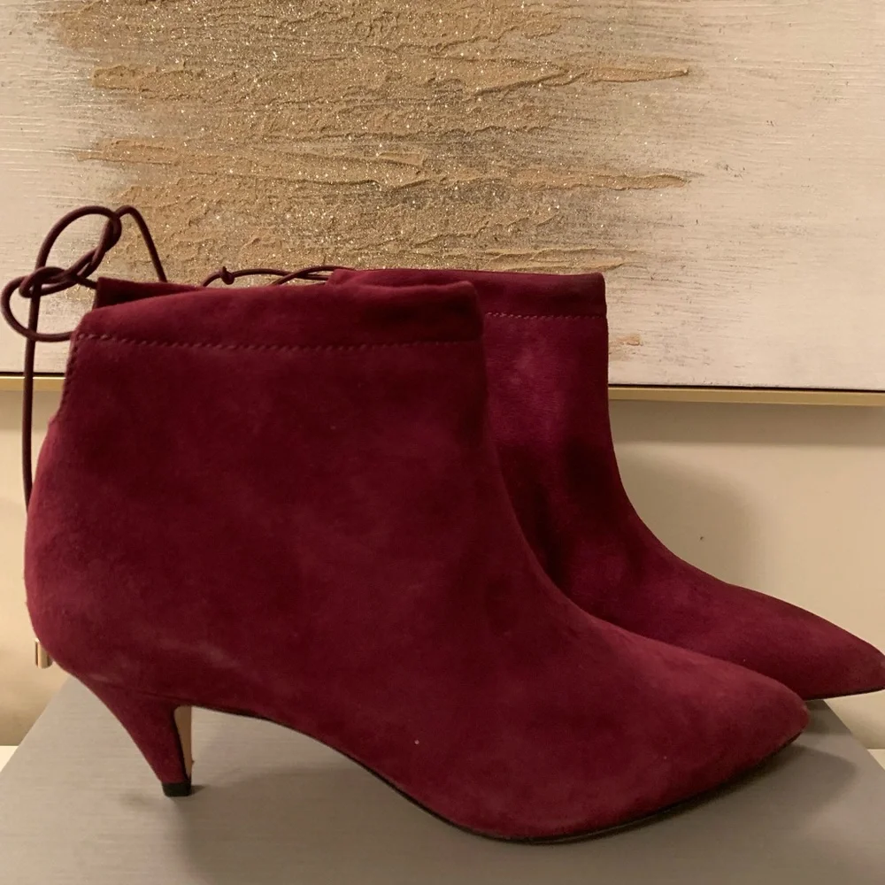Chic KATE SPADE Maroon Ankle Booties - Picture 1 of 6